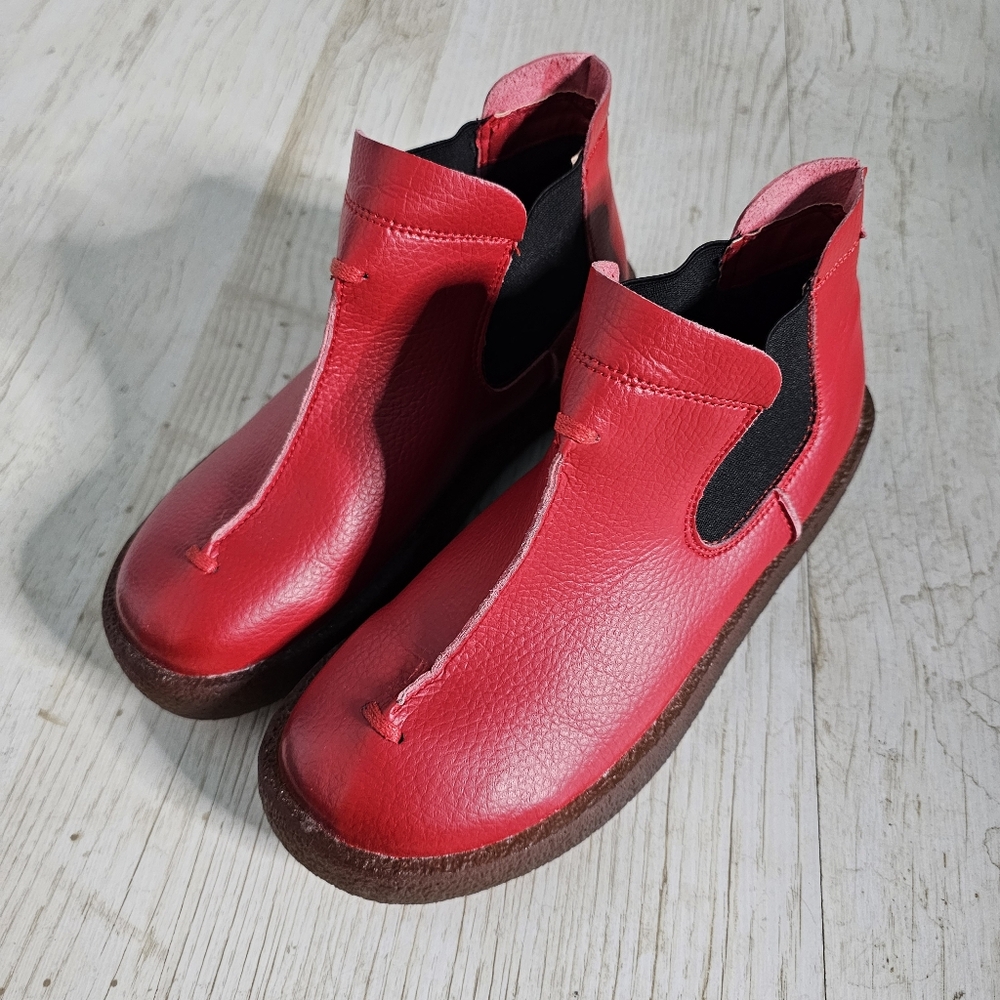 Mordenmiss (Tuo Rui) Chelsea Red Ankle Boots-pull-on- size 7.5